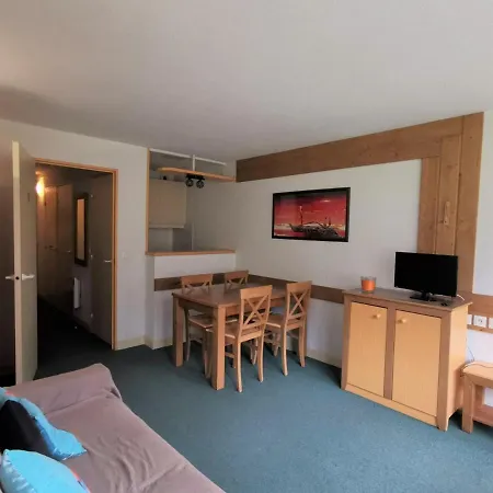 Apartment 4 Pers, Balcon Sud, Pied Des Pistes, Grand Tourmalet - Bagneres-de-bigorre - Fr-1-404-211 La Mongie